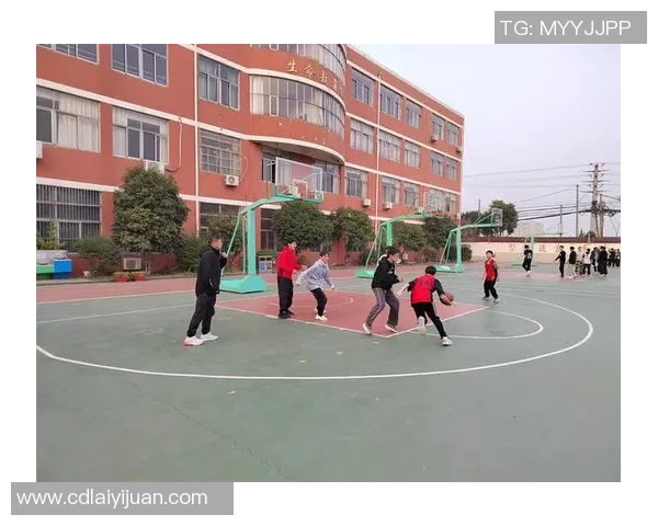 刘军独家分享篮球心得与技巧助你提升球技的全方位指南 刘军独家分享篮球心得与技巧助你提升球技的全方位指南