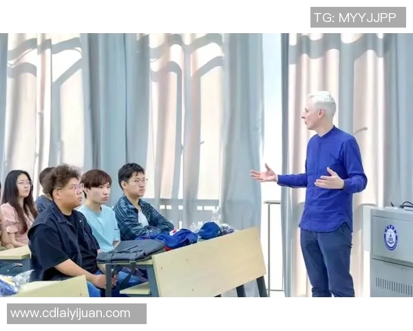 南京羽毛球队个人能力争议引发热议球员表现与团队协作的深度探讨 南京羽毛球队个人能力争议引发热议球员表现与团队协作的深度探讨