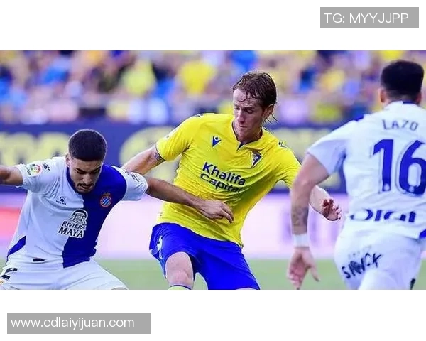 巴利亚多主场迎战埃尔切争夺西甲关键三分的激烈对决